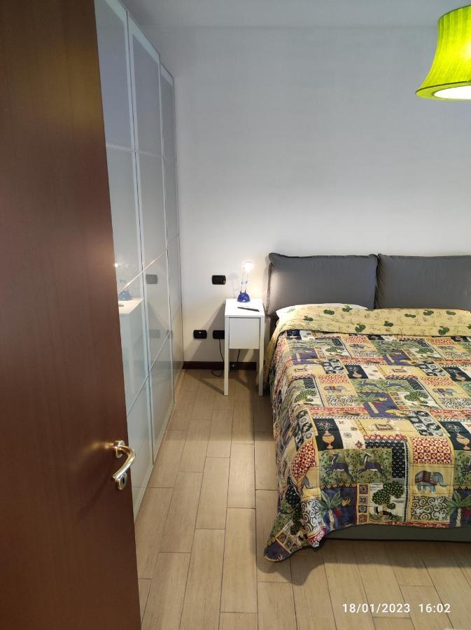 Casa Vacanze Da Riki Appartamento 1 Peschiera del Garda Eksteriør bilde